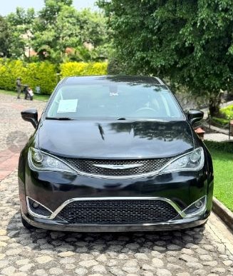 Chrysler Pacifica Touring Plus 2018